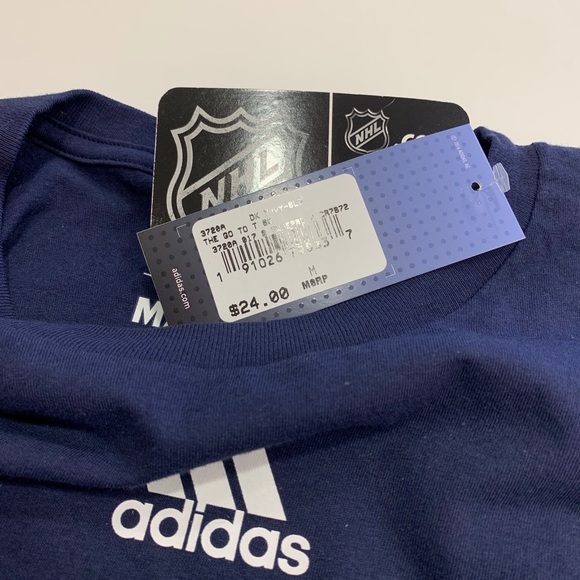 NEW Adidas Winnipeg Jets Logo Tee (Sz. M) - Picture 3 of 4